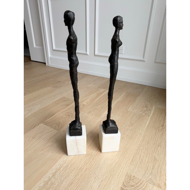 Mid-Century Modern Pair of Figural Bronze Statues in the Style of Giacometti For Sale - Image 3 of 8