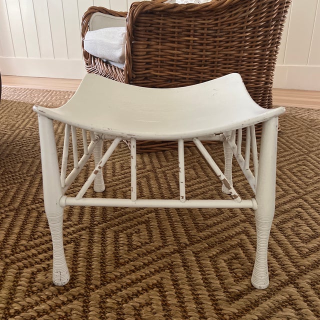 Traditional Early 20th Century Egyptian Revival Distressed White Painted Thebes Stool For Sale - Image 3 of 6