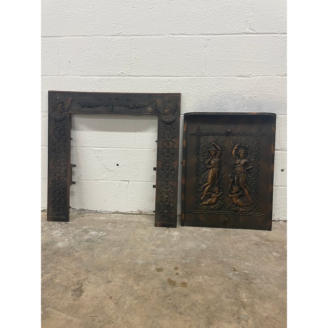 Victorian 19th-Century Fischer-Leaf Co. Cast Iron Fireplace Summer Cover – Demopolis, Al Estate 27"h X 20.5w" For Sale - Image 3 of 13
