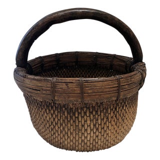 Woven Chinese Willow Basket With Handle For Sale