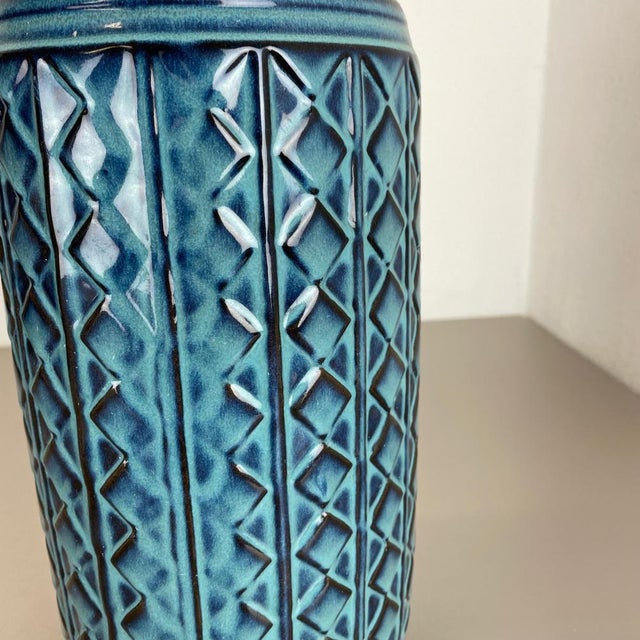 Large Brutalist Fat Lava Ceramic Vase from Carstens Tönnieshof, Germany, 1970s For Sale - Image 11 of 18