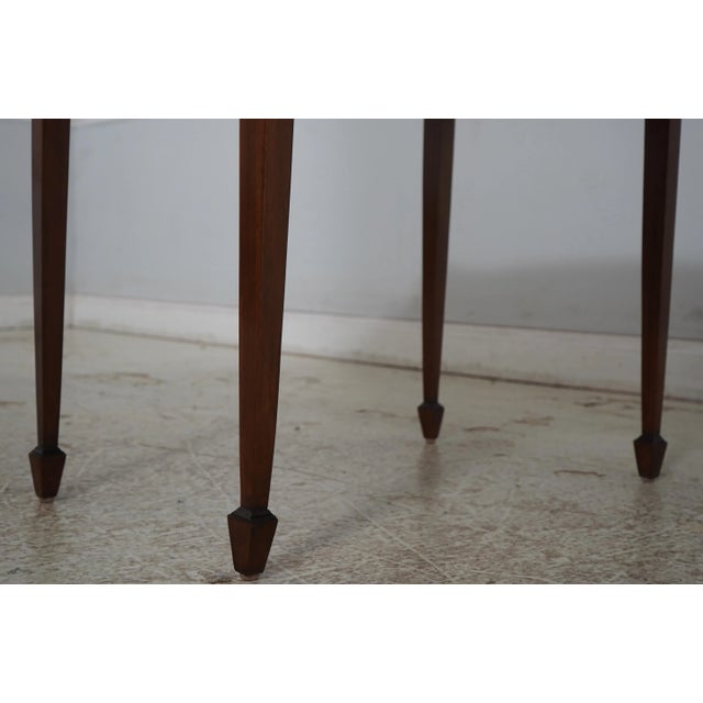 Pair Banded Mahogany Dropleaf Pembroke Lamp Tables For Sale - Image 13 of 18