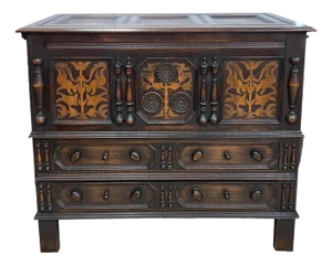 Late 19th Century Connecticut Sunflower Chest