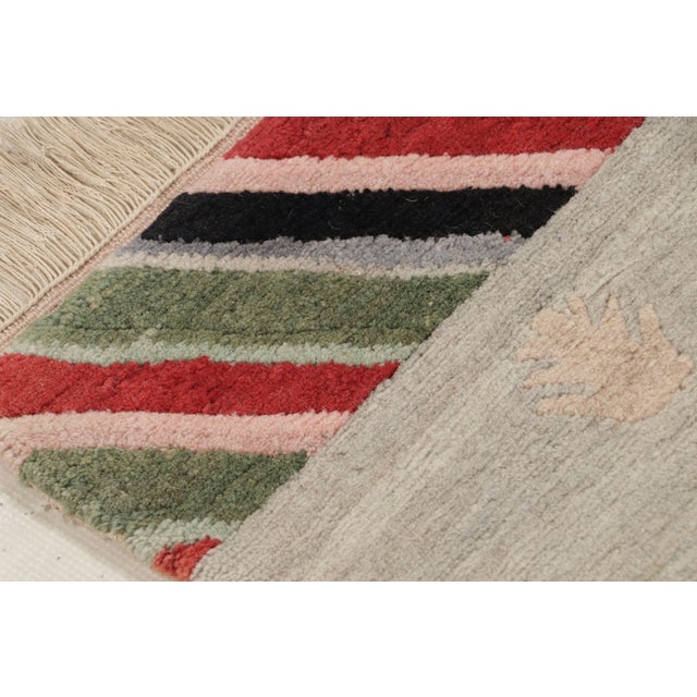 Rug & Kilim’s Custom Geometric Silver-Gray and Green Wool Runner – “youngste” For Sale In New York - Image 6 of 10