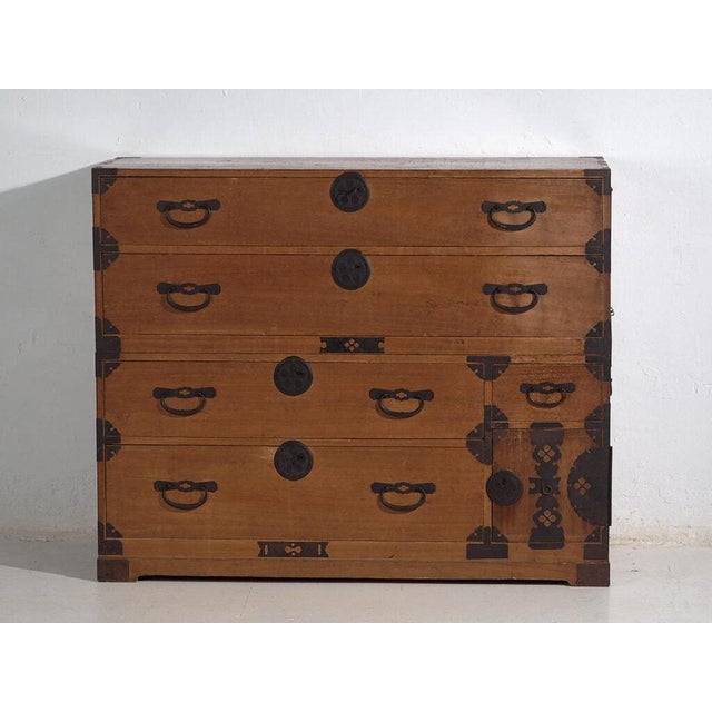 Antique Japanese Tansu in Wood For Sale - Image 6 of 16