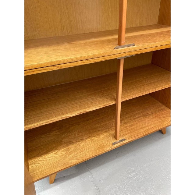 U-450 Cabinet in Oak Veneer by Jiří Jiroutek for Interiér Praha, 1960s For Sale - Image 3 of 18