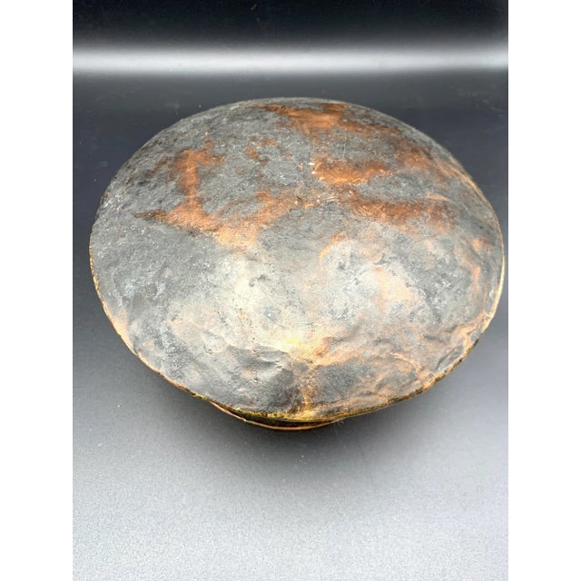 Antique Hand Forged Omani Bedouin Copper Pot For Sale In Los Angeles - Image 6 of 10