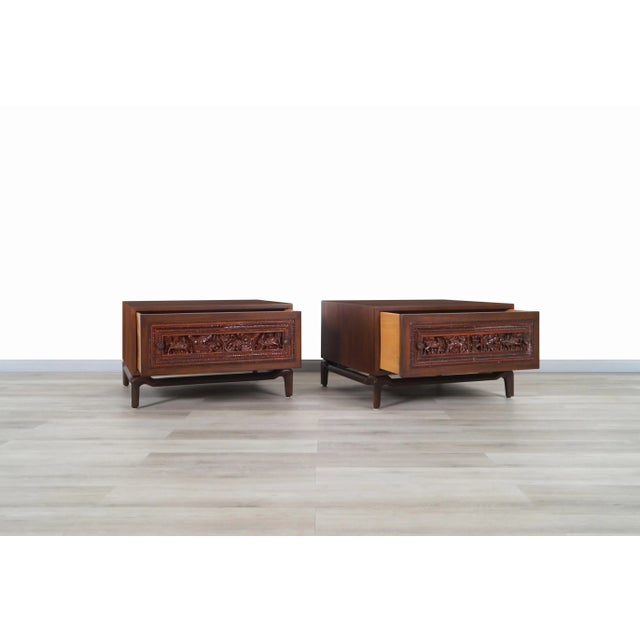 Wood Mid-Century Modern Walnut Nightstands by Maurice Bailey for Monteverdi Young For Sale - Image 7 of 13