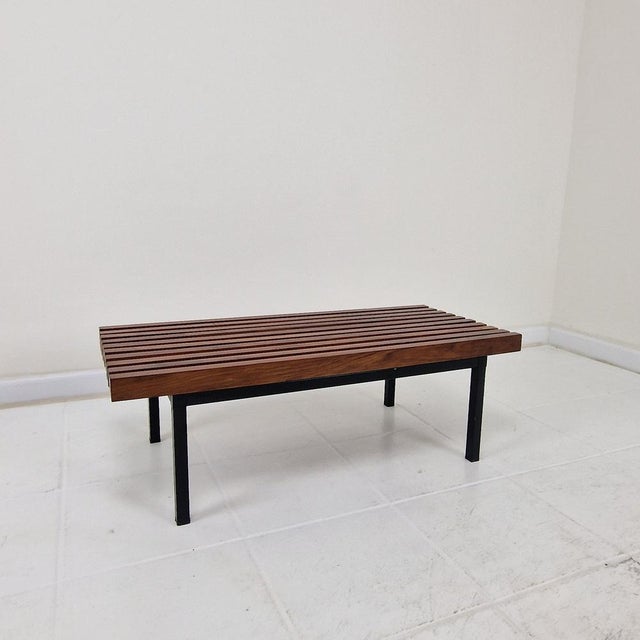 Mid-Century Modern Low Italian Slatted Wooden Bench, 20th Century For Sale - Image 3 of 14