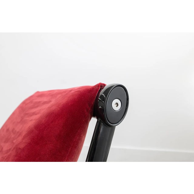 Mid-Century Modern Knoll Aluminum Sling Lounge Chairs by Bruce Hannah and Andrew Morrison in Crushed Red Velvet 1960s For Sale - Image 3 of 8