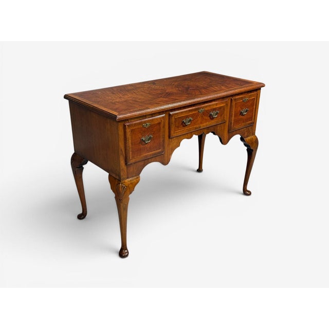 Queen Anne, Lowboy Writing Desk, Crotch Mahogany Veneer, Walnut, England, 19th C. For Sale - Image 11 of 16