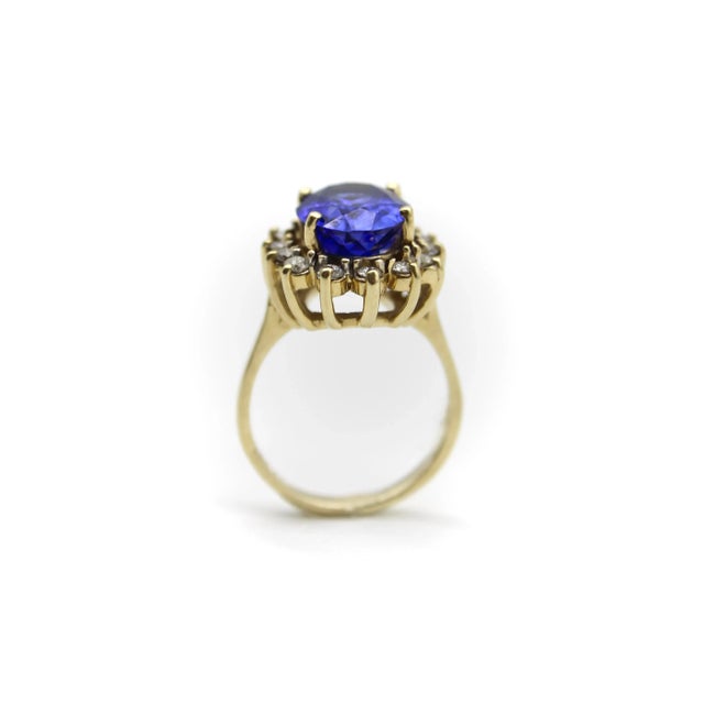 Vintage 14K Gold 7 Carat Tanzanite and Diamond Halo Ring by LeVian Size 7 For Sale In Los Angeles - Image 6 of 8