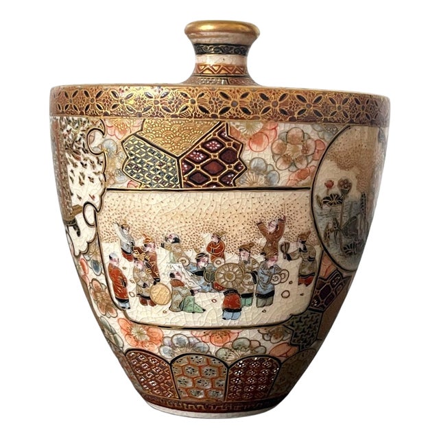 Fine and Rare Miniature Satsuma Vase by Taizan Yohei For Sale