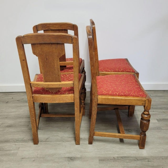Set of 4 Antique English Oak Dining Chairs With Geometric Backs, Circa 1920s For Sale - Image 4 of 6