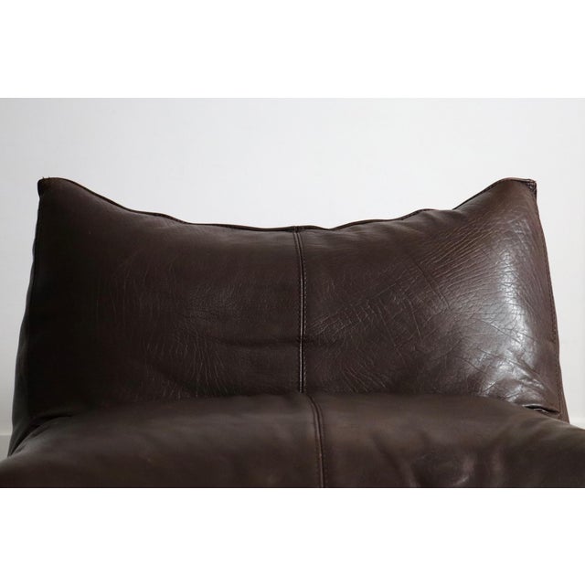Mario Bellini Le Bambole Lounge Chairs in Buffalo Leather by Mario Bellini for B&B Italia, 1970s, Set of 2 For Sale - Image 4 of 12
