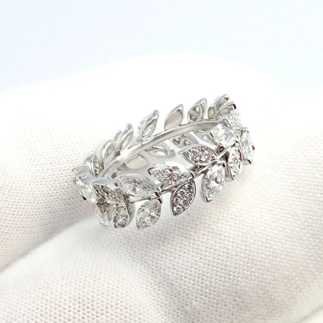 Tiffany & Co. Platlinum Victoria Vine Diamond Eternity Ring, Size 7 For Sale - Image 14 of 17