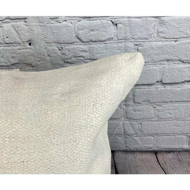 Turkish 20 x 20 Hemp Pillow Turkish Cushion Natural Grayish White Pillow Cushion Cover For Sale - Image 3 of 4