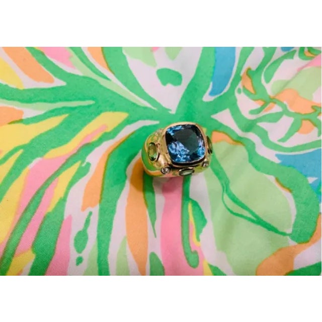 Christina Addison Bonheur Ring, Blue Topaz, Peridot, Blue Topaz and Diamond Domed Ring For Sale - Image 9 of 10