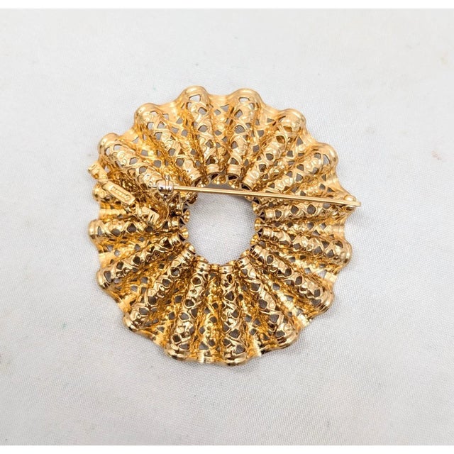 Gold Vintage 1960s Signed Napier Goldtone Ruffled "Lace" Brooch For Sale - Image 8 of 8