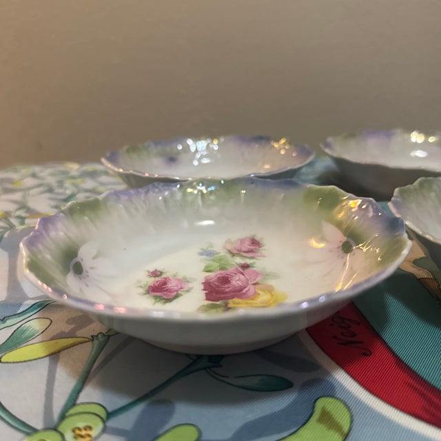 Victorian Antique German Porcelain Berry Bowls - Set of 4 - Hand Painted Pink & Yellow Roses - Iridescent Lusterware Scalloped Edge For Sale - Image 3 of 8