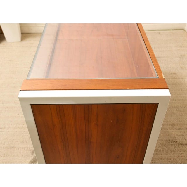 Mid 20th Century Danish Modern Wood & Glass Jewelry Display Case For Sale In Los Angeles - Image 6 of 12