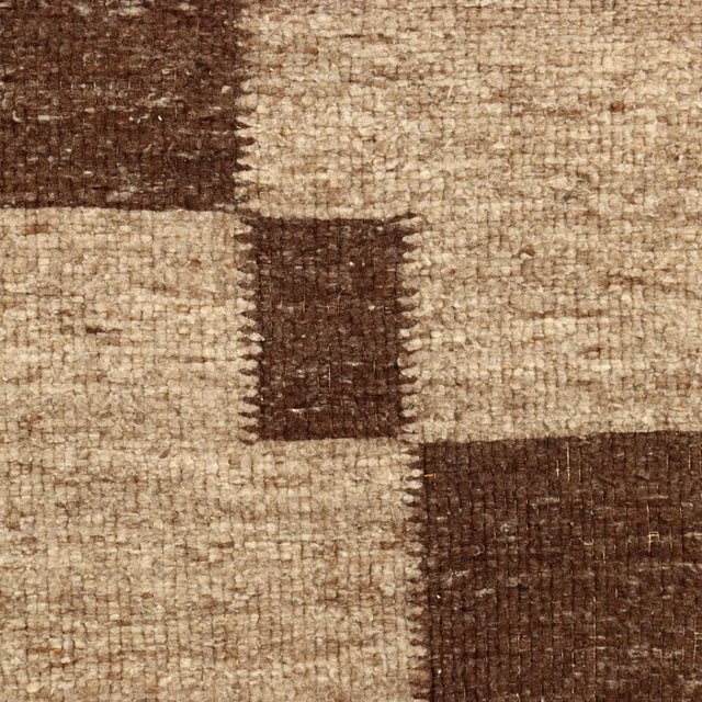 Vintage Rug in Wool For Sale - Image 4 of 11