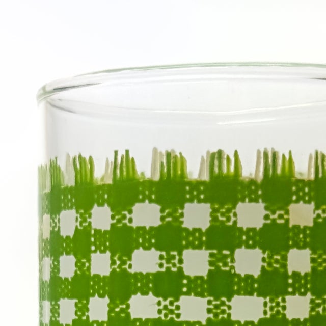 Vintage Juice Glasses With Green Checkered Cloth Motif Attributed to Anchor Hocking - Set of 4 For Sale In Miami - Image 6 of 6