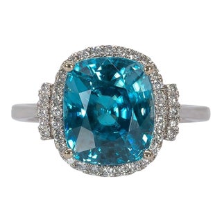 7.9Ct Blue Zircon Ring With Natural Diamond Halo: Solid 14k Gold, Size 6.75 For Sale