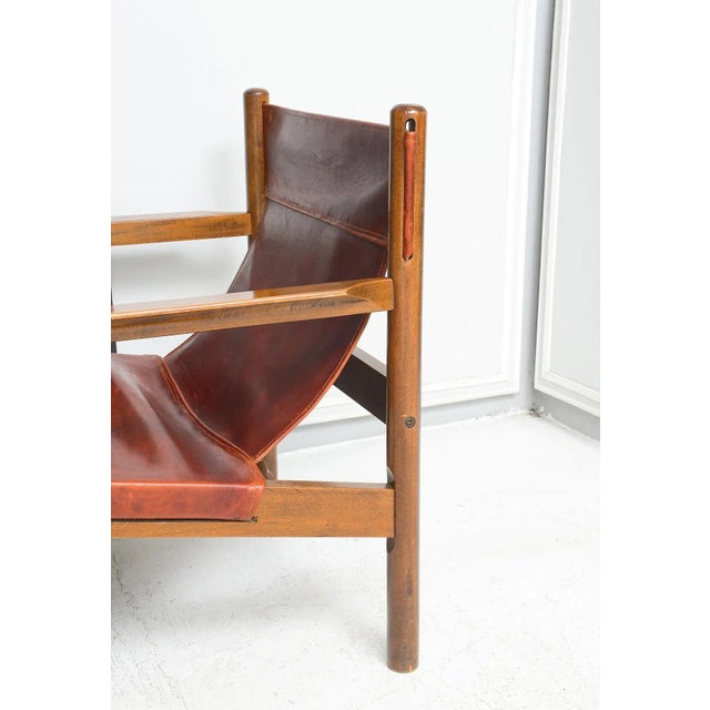 Vintage Pair of Safari-Style Leather Chairs For Sale In New York - Image 6 of 10