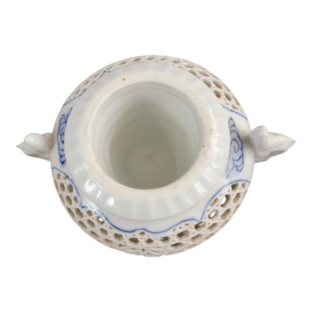 Hirado Blue and White Porcelain Crown with Dragon, 1880 For Sale - Image 12 of 17