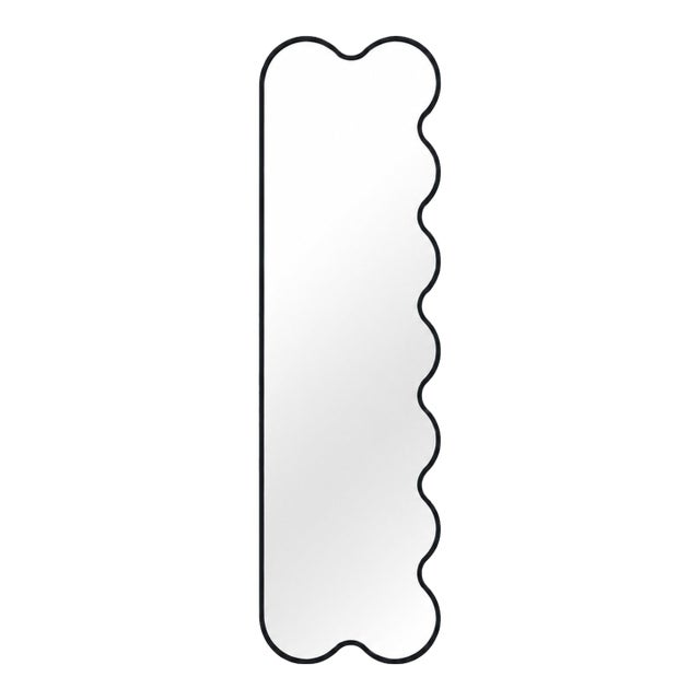 Hvyli Q9 - Narrow Modern Asymmetrical Black Mirror for Contemporary Interiors For Sale
