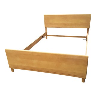 1950s Heywood Wakefield C3900 Full Size Bedframe For Sale