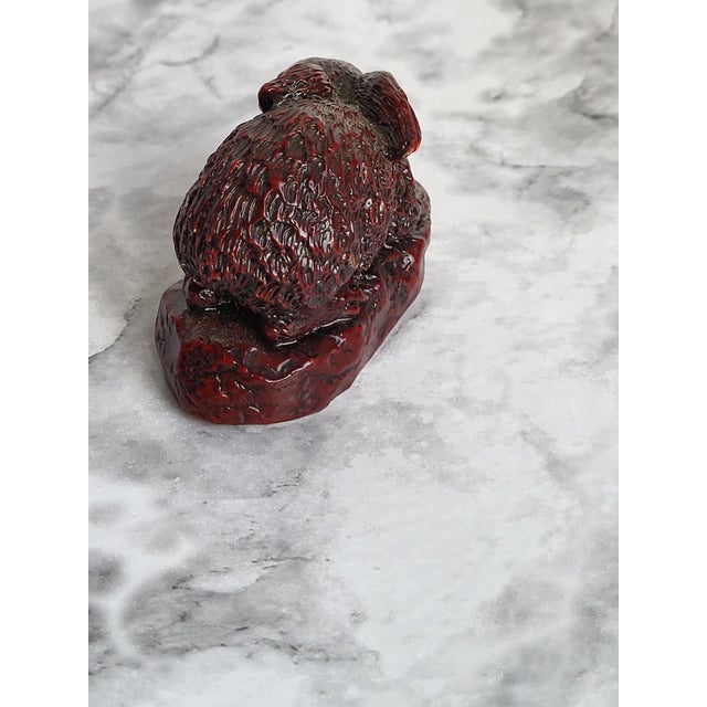 Japanese Mid 20th Century Red Boxwood Japanese Netsuke Rabbit For Sale - Image 3 of 10