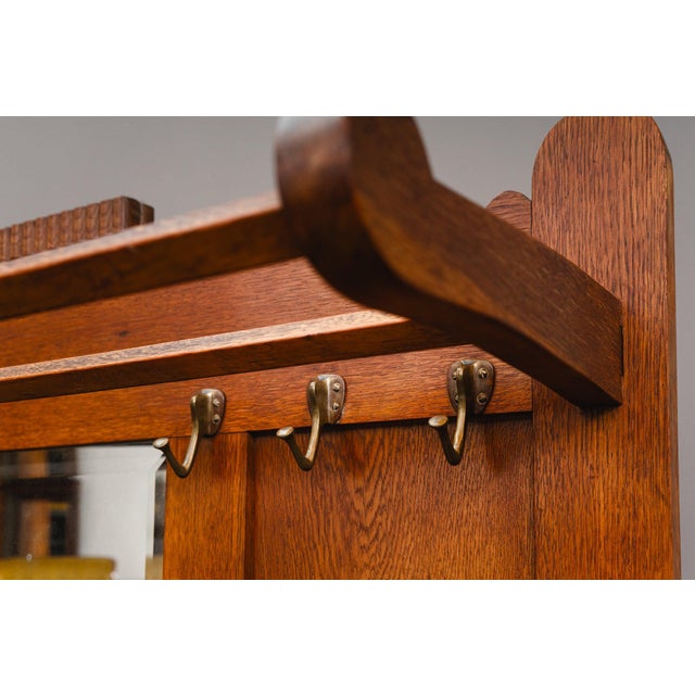 Early 20th Century Art Nouveau Wardrobe in Oak For Sale - Image 16 of 18