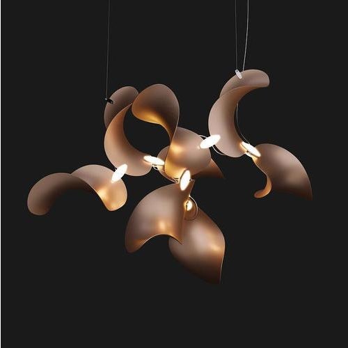 Contemporary Dune 8 Cluster Chandelier in Silver Anodized Aluminum by Moss Objects For Sale - Image 3 of 18