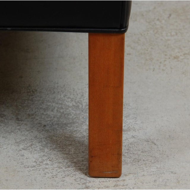 Vintage 2213 3-Seater Sofa in Patinated Black Leather by Børge Mogensen for Fredericia For Sale - Image 17 of 18