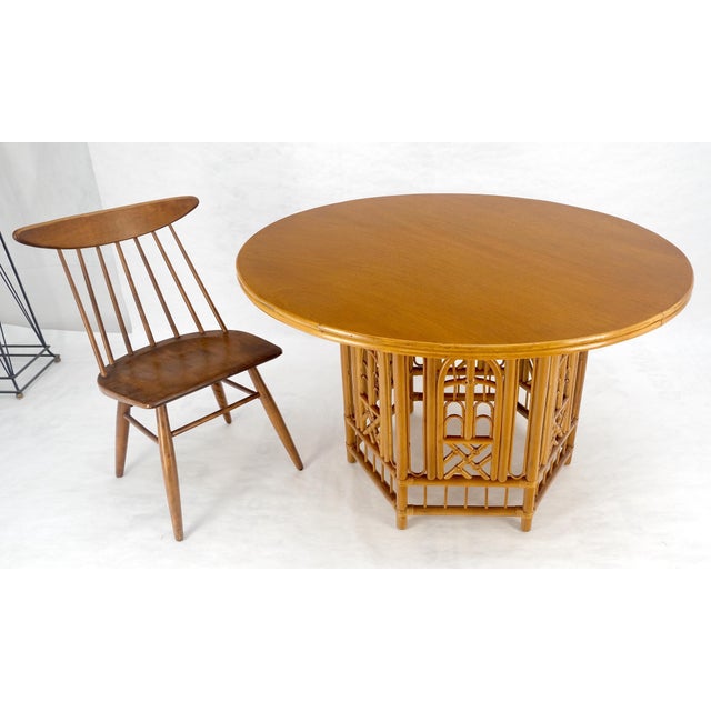 Ficks Reed Very Fine 48" Round Top Bamboo Base Mid Century Modern Dining Center Table MINT! For Sale - Image 4 of 10