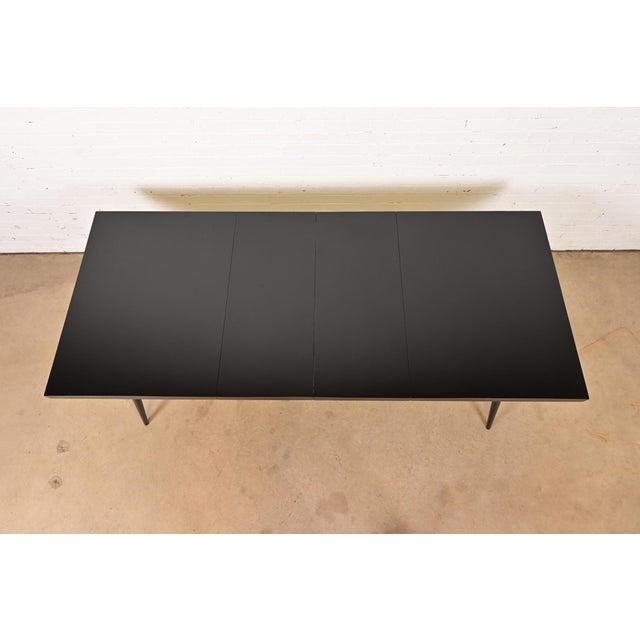 1950s Paul McCobb Planner Group Mid-Century Modern Black Lacquered Extension Dining Table, Newly Refinished For Sale - Image 5 of 13