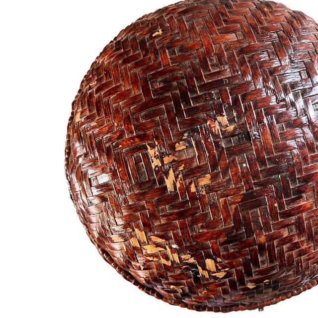 Wood Antique Southeast Asian Lacquered Woven Wedding or Rice Basket With Brass Lock For Sale - Image 7 of 10