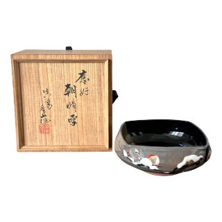 Rare Published Japanese Ceramic Bowl Makuzu Kozan With Original Inscribed Box For Sale