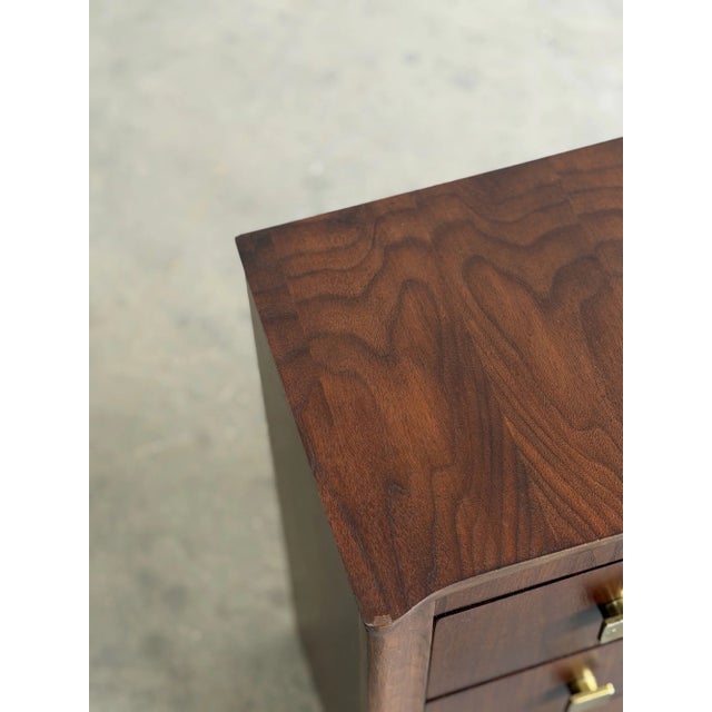 1960s Pair of Art Deco 3-Tier Drawer Nightstands, A Pair For Sale - Image 4 of 18