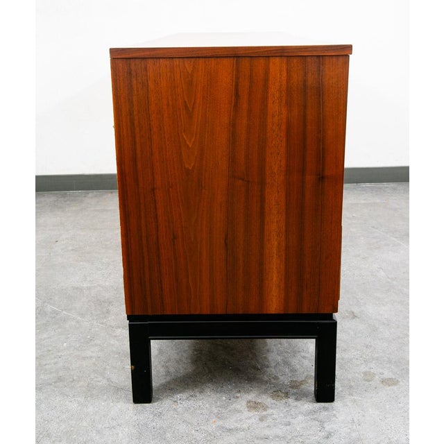 Mid-Century Modern Mid Century Modern Dresser Credenza Dixie 9 Drawer Vintage Walnut Danish Drexel For Sale - Image 3 of 10