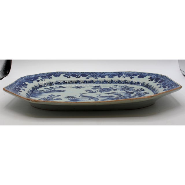 Chinese Early-Mid 19th Century Chinese Export Porcelain Blue & White Octagonal Platter For Sale - Image 3 of 6