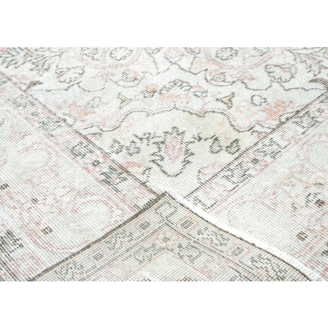 1960s Turkish Oushak Rug For Sale - Image 4 of 7