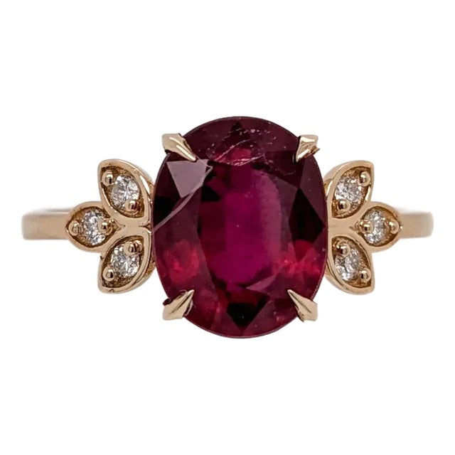 4ct Ruby Ring With Earth Mined Diamond Accents in Solid 14k Yellow Gold For Sale