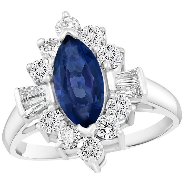 2.5 Ct Blue Sapphire & 1.2Ct Diamond Cocktail Ring in 18 Karat White Gold Estate For Sale - Image 15 of 18