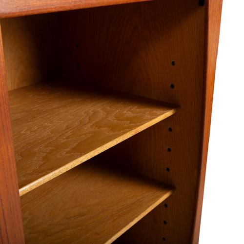 Mid-Century Modern Wooden Sideboard in Teak For Sale - Image 9 of 18