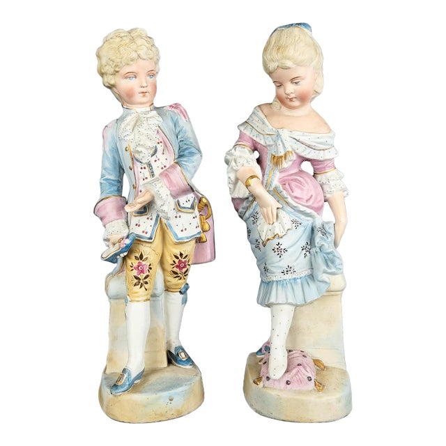 1900s Pair of German Bisque Porcelain Cinderella Sculptures For Sale