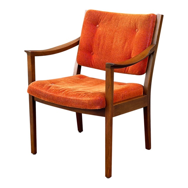 Mid-Century Modern Signed Gunlocke Sculpted Walnut Armchair For Sale