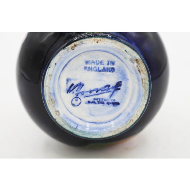 Circa 1928-1936 English Small Moorcroft Pomegranate Pattern Vase For Sale - Image 4 of 5